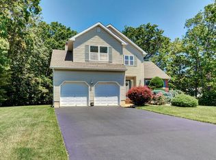 13 Jonathan Dr, Bayville, NJ 08721
