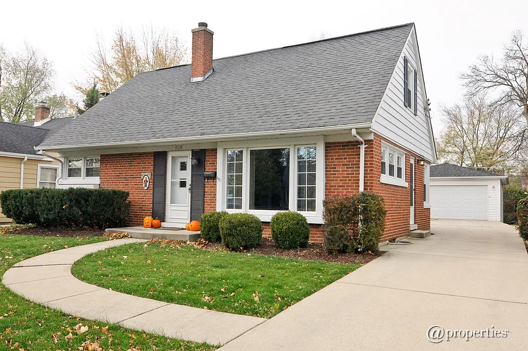 626 S Evergreen Ave photo 1