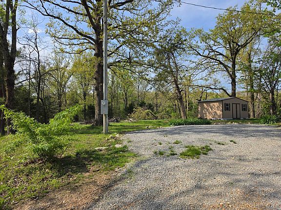 2nd image of 1566 Wallace Loop
