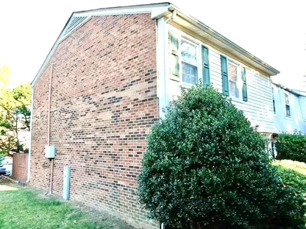 10923 Park Rd, Charlotte, NC