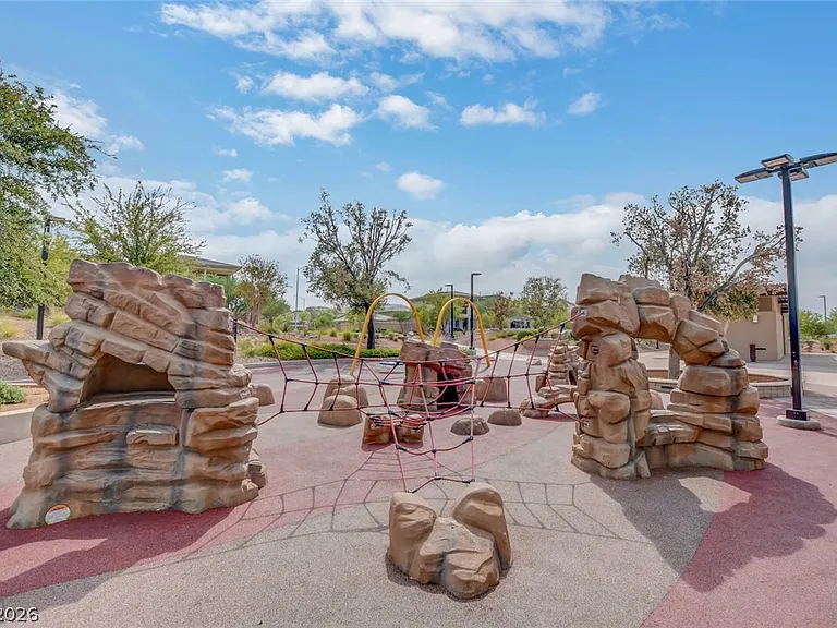 1137 Meadow Sparrow Pl — Photo 7