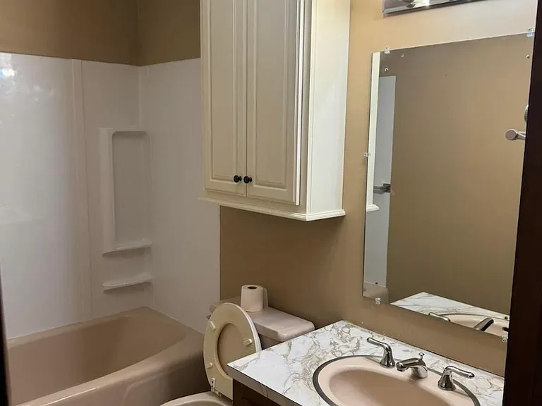 747 Tetreau St #1 — Photo 10