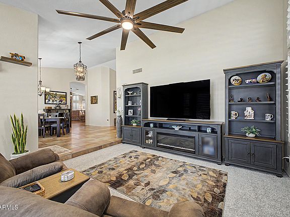 5th image of 1037 S SCALLOP Drive