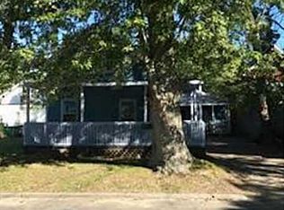376 Pequot Ave, Warwick, RI 02889