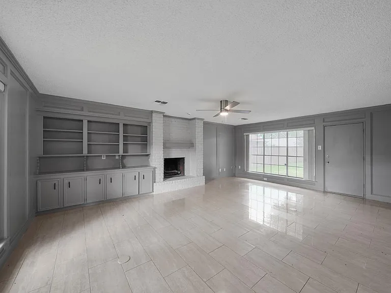 3102 Hollow Cir — Photo 2