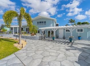 2518 Tortugas Ln, Fort Lauderdale, FL 33312