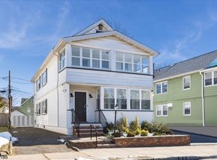 17 Walnut Pkwy, Montclair, NJ 07042