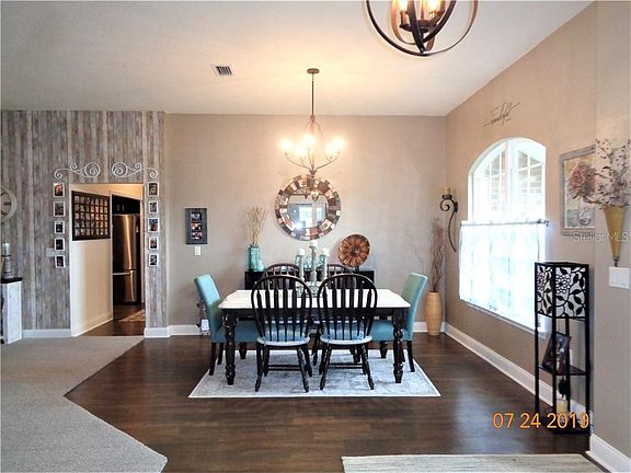 4th image of 708 Cinnamon Fern Ln