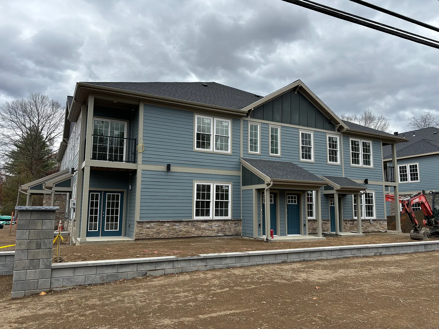 Longport Manor — Photo 3