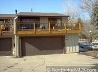 326 River Woods Ln, Burnsville, MN 55337