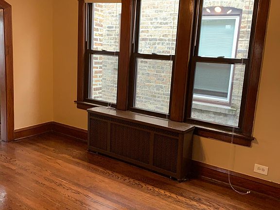 4th image of 5046 N Parkside Ave #2
