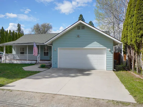 7404 Blaine St, Bonners Ferry, ID 83805