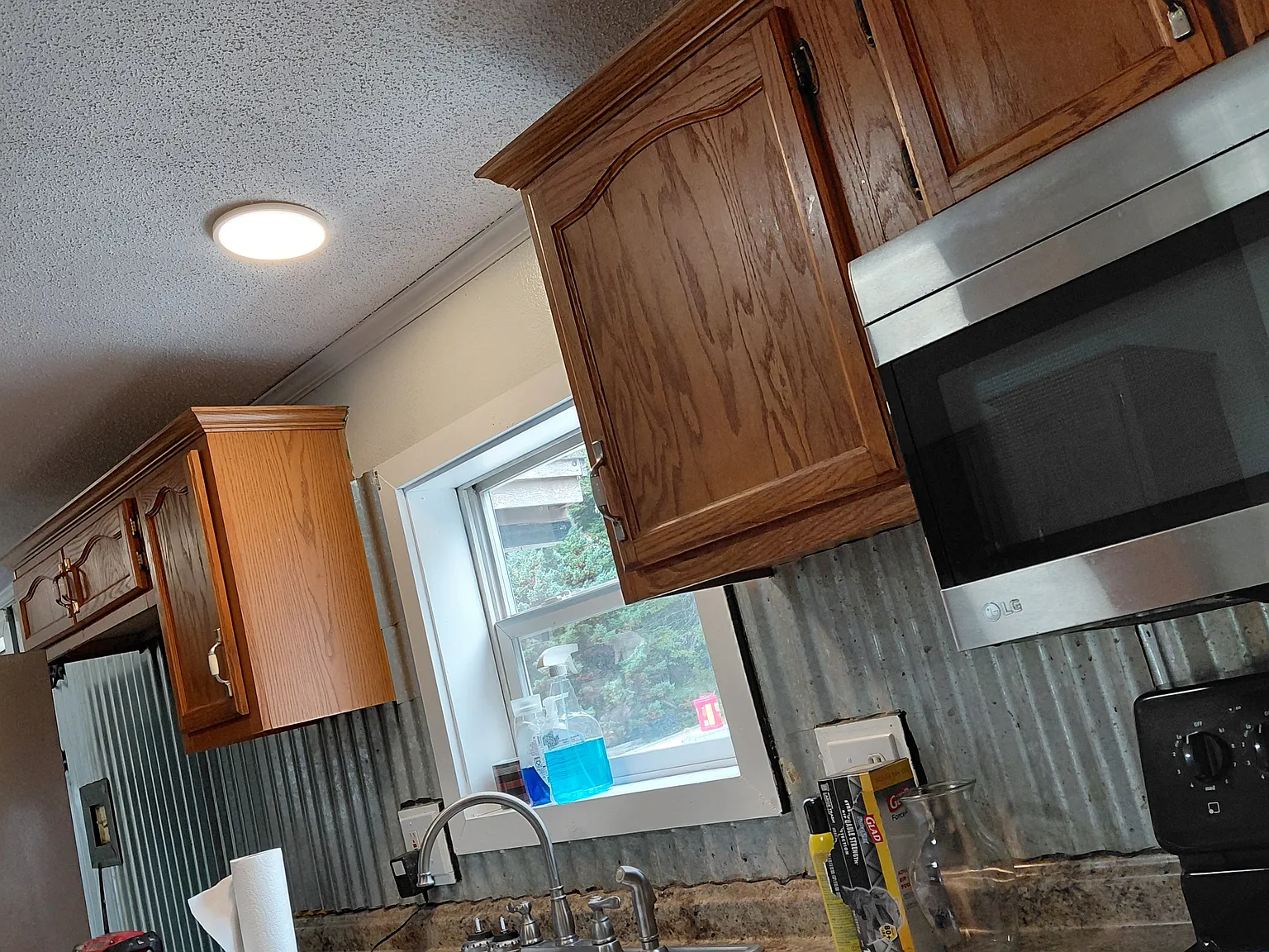 3 bed, 1560 sqft, $1,800 — Photo 2