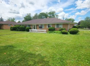 419 Center Rd, Bedford, OH 44146