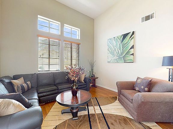 3rd image of 2332 Newport Pl S