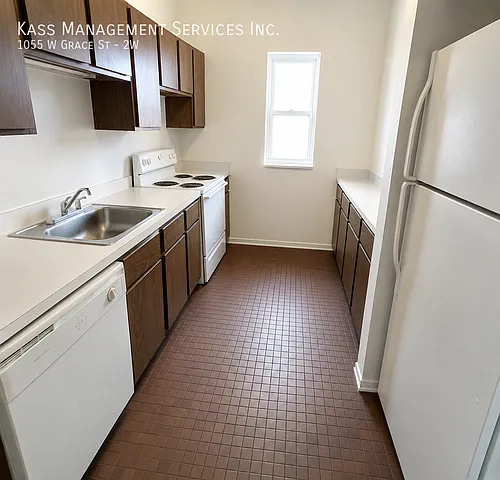 1055 W Grace St #2W Photo 1 1055 W Grace St #2W Photo 1