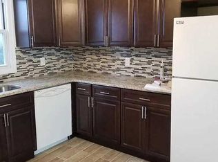 356 Lewandowski St FLOOR 2, Lyndhurst, NJ 07071