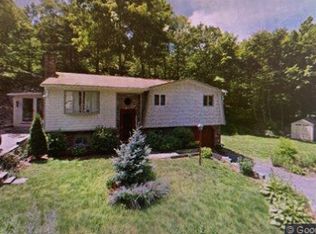 280 Lippitt Ave, Cumberland, RI 02864