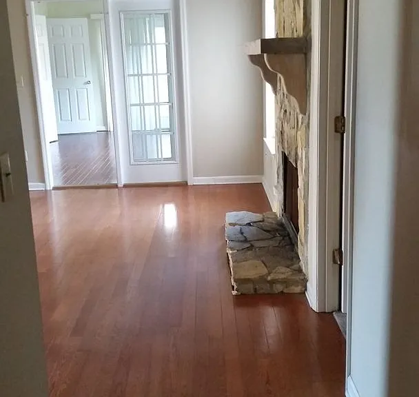 8 Saint Ives Ct — Photo 49