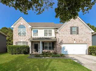 2823 Beaut Ct, Snellville, GA 30039