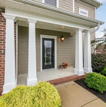 3rd image of 7578 Hampstead Hall Dr