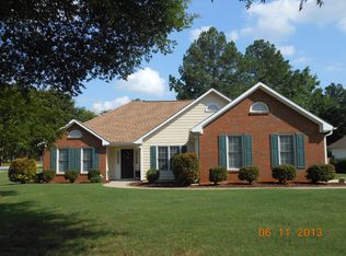 112 Parkside Dr, Stockbridge, GA