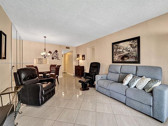 3rd image of 1200 Hillcrest Ct APT 202