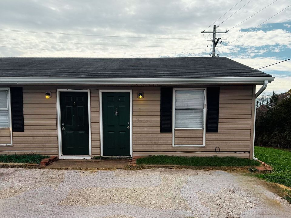 1st image of 708 W Cunningham Dr APT 1
