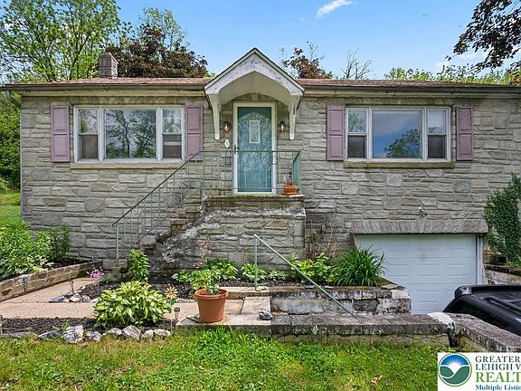 2nd image of 1644 Moselem Springs Rd