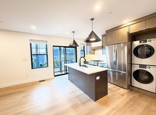 99 5th St #U2-2, Cambridge, MA 02141