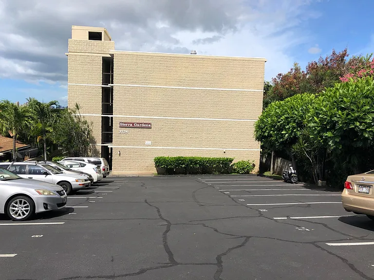 3324 Sierra Dr #105 — Photo 6