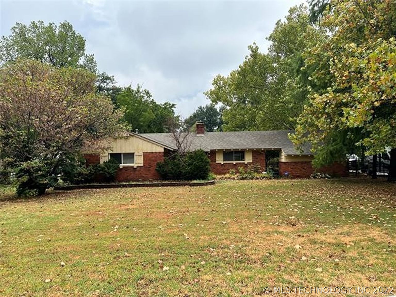 5102 E 33rd St, Tulsa, OK 74135 | Zillow