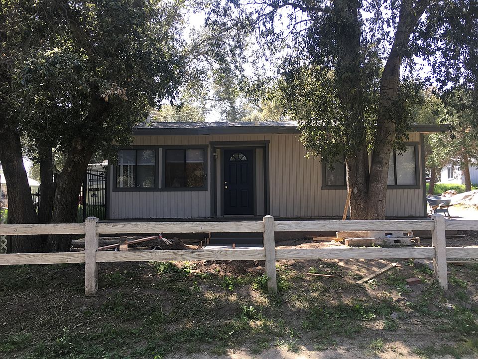 2nd image of 18645 Keyes Dr