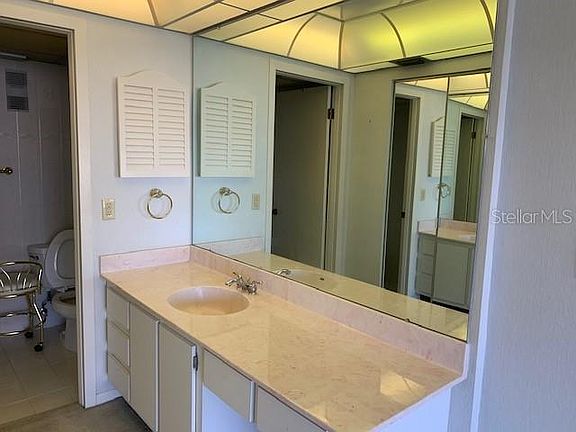 4th image of 2700 Bayshore Blvd APT 9207