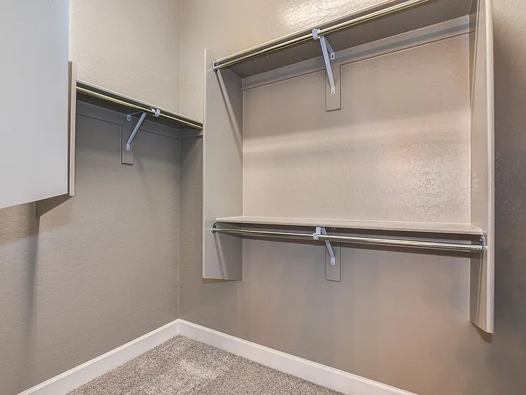 5388 Rocky Vista Dr — Photo 16