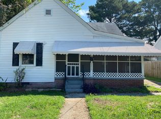 3734 Abingdon Cir, Norfolk, VA 23513