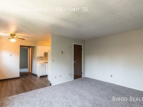 5th image of 30 S Terrace Dr APT 9