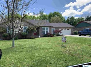 1124 Way Thru The Woods SW, Decatur, AL 35603