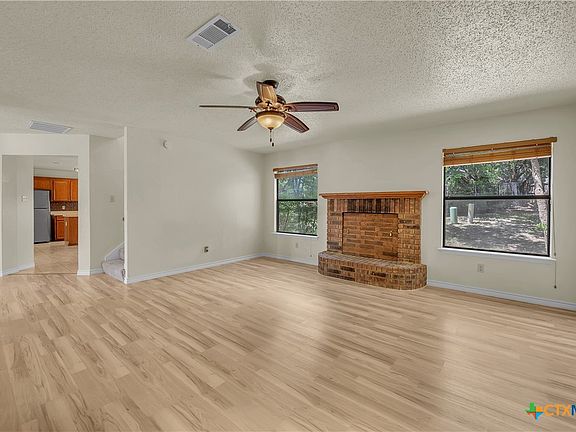 3rd image of 301 Barber Dr
