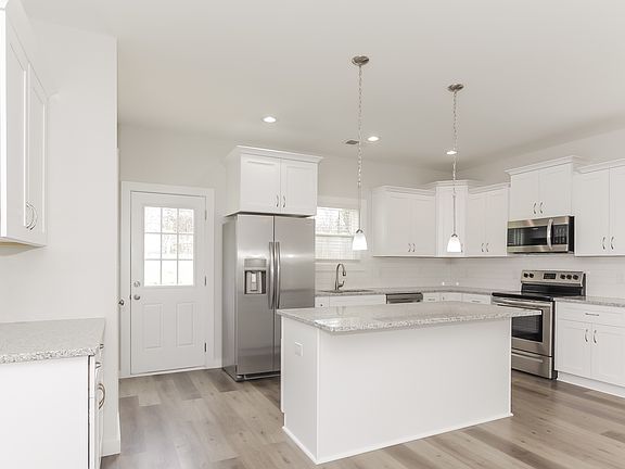 5th image of 5224 Nevin Rd