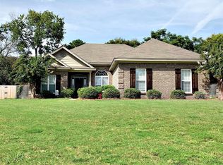 169 Grove Park Loop, Wetumpka, AL 36093