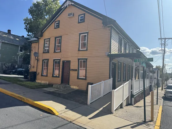 334 S Church St APT A, Martinsburg, WV 25401