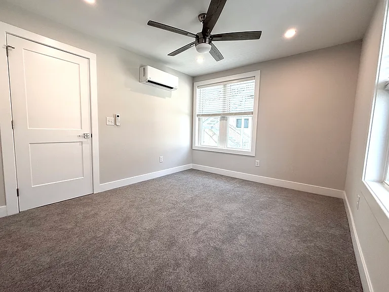 604 Lancaster Ave #W — Photo 8