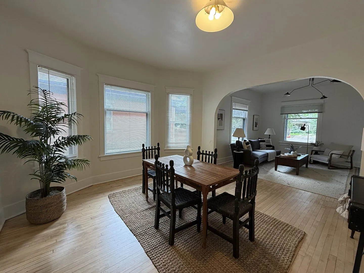 Charming 5-Bedroom Home Steps from CSU & Old Town — Photo 4