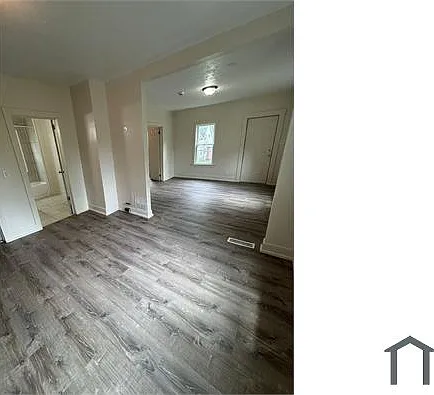 2829 E 116th St #3 — Photo 12