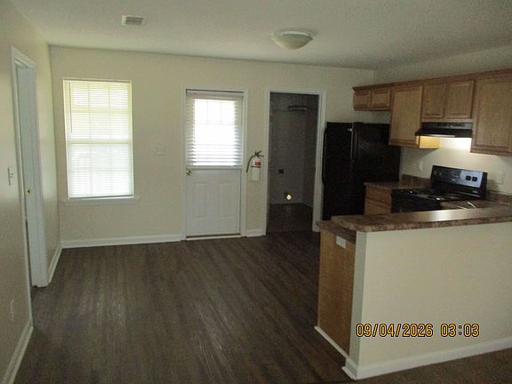 5th image of 2642 Erica Ct #201