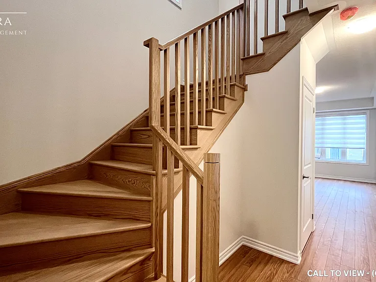 30 Durham Ave — Photo 7