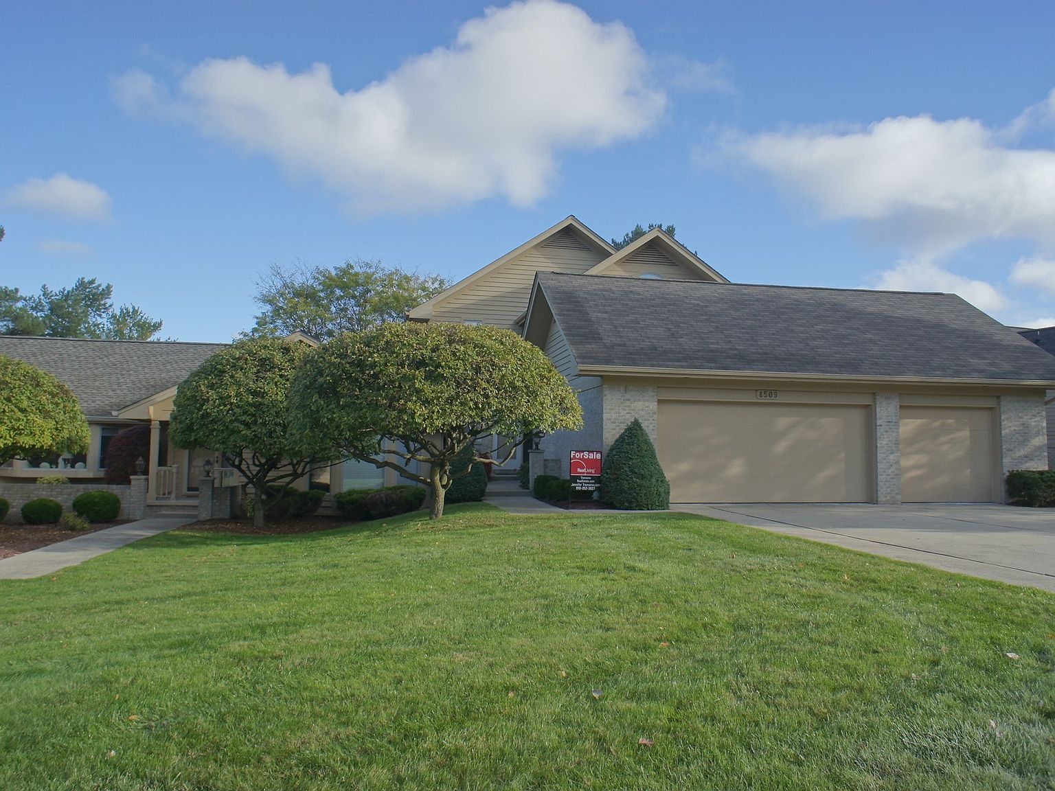 4509 Hawkcrest Cir, Grand Blanc, MI 48439 Zillow