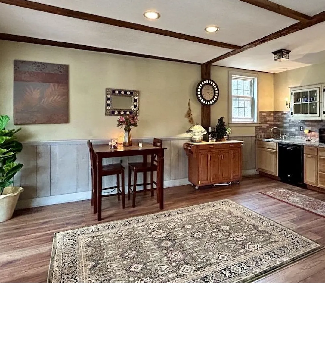 2 bed, 1200 sqft, $2,195 — Photo 2