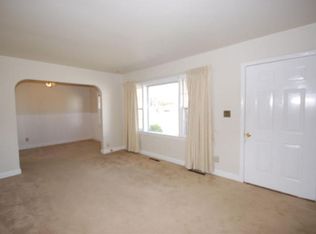 4 Marie Cir, Hampton, VA 23666